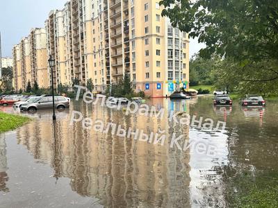 Гроза в Киеве 10 июня 2023 – в Киеве выпал дождь с градом – фото и видео |  OBOZ.UA