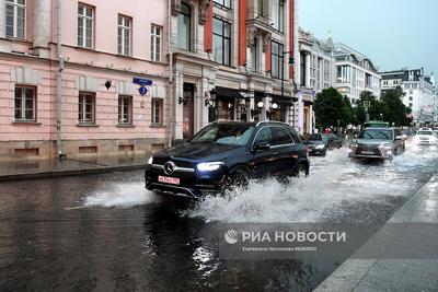 Ливень в Москве сегодня 3 июля 2020: затоплены Строгино и Медведково (ФОТО,  ВИДЕО)