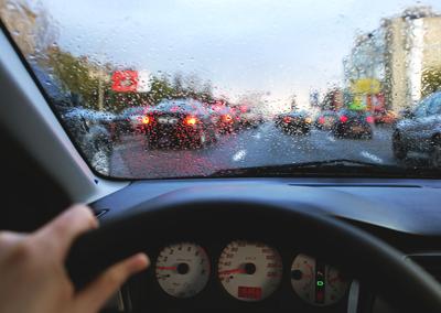 Дождь из окна машины ночью - 58 фото