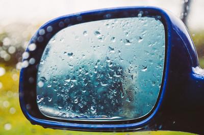 Вид из окна на дождливый Санкт-…» — создано в Шедевруме