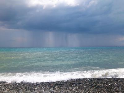 Дождь на море :: Павел Харлин – Социальная сеть ФотоКто