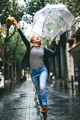 Идеи для фотосессии под дождем - с зонтом и без | Instalook.ru - подарки с  фото | Дзен