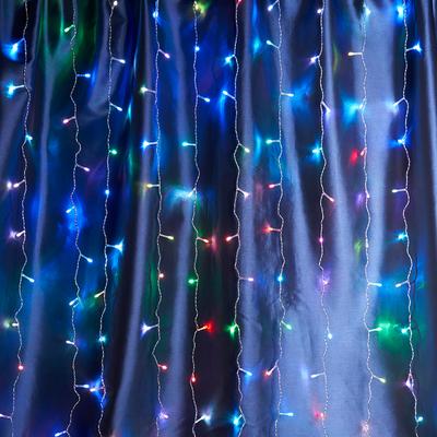Светодиодная гирлянда дождь Новогодняя занавеска теплый белый свет 1,5 х  1,5 метра Прозрачный провод