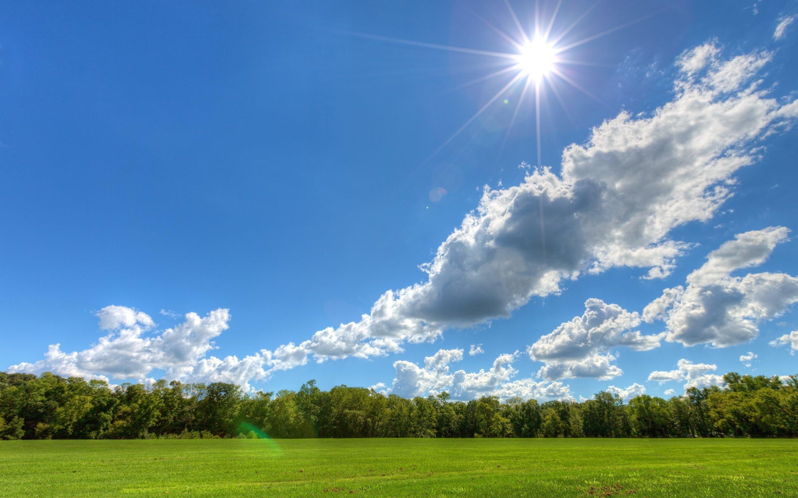 облака в небе ясное небо в ясный день Фото Фон И картинка для бесплатной  загрузки - Pngtree