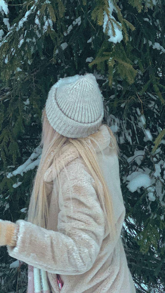 Картинки Блондинка Модель Зима Девушки отражается Очки