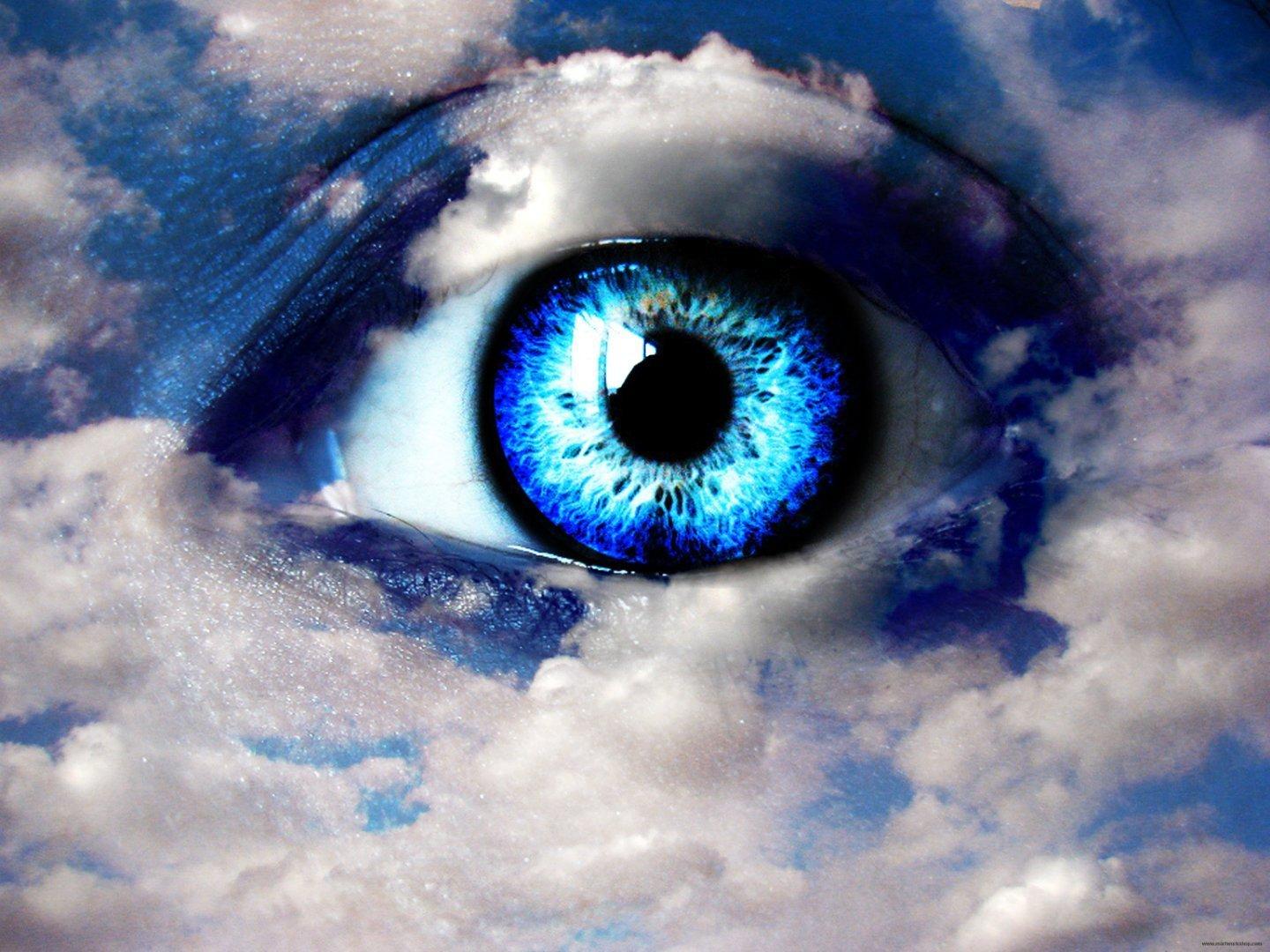 Глаза бога на небе (69 фото) »