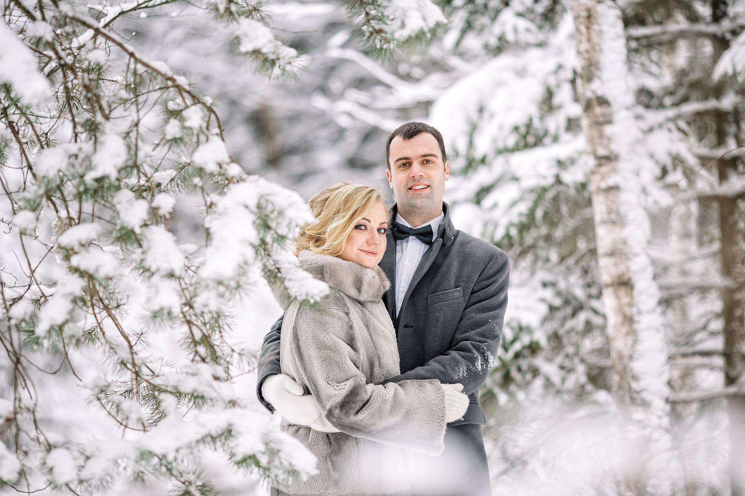 Зимняя свадьба, свадьба зимой, зимняя сказка | Wedding photos, Winter  wedding, Wedding