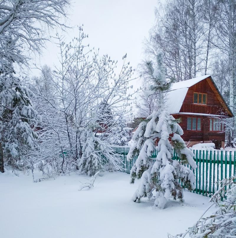 Снежная зима, маленькие дома,…» — создано в Шедевруме