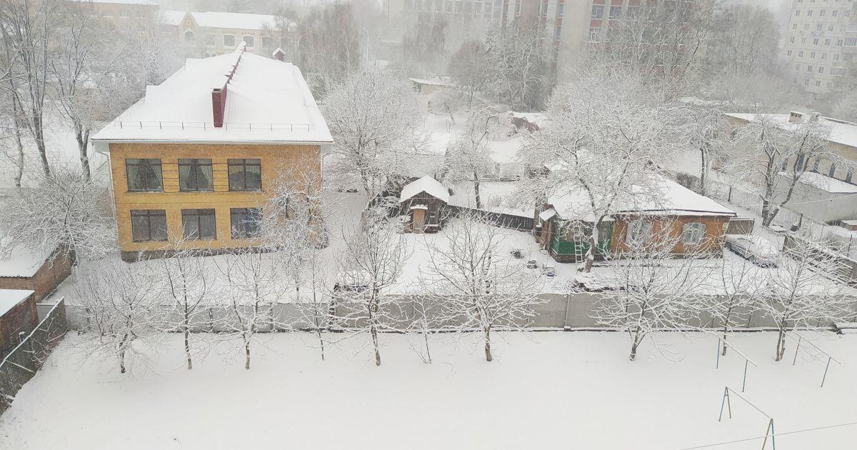 Как зимняя сказка окутала Воронеж в марте