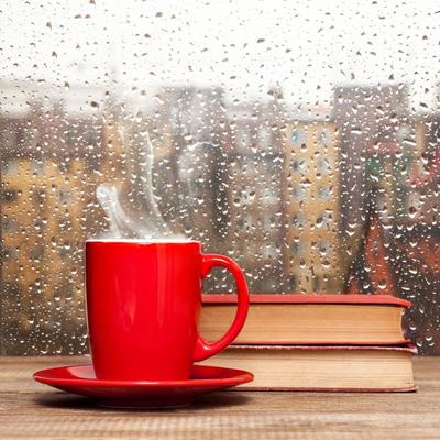 dontrust.me on X: \"#dontrustme #rain #coffee #book Идеально: кофе, книга,  подоконник и...дождь http://t.co/ypPn9bkY2x\" / X