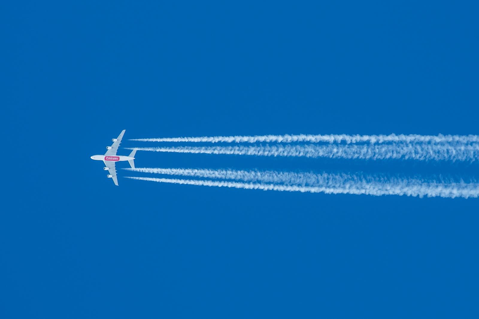 В небе над Россией едва не столкнулись два пассажирских самолета -  ForumDaily