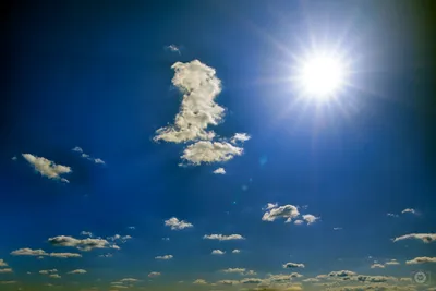 Летнее небо, солнце, кучевые облака…» — создано в Шедевруме