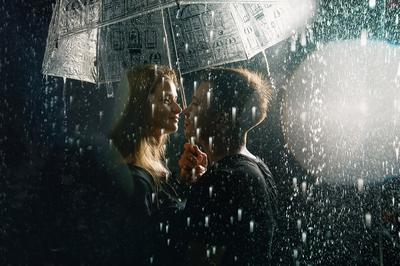 Страстный поцелуй под дождём, …» — создано в Шедевруме