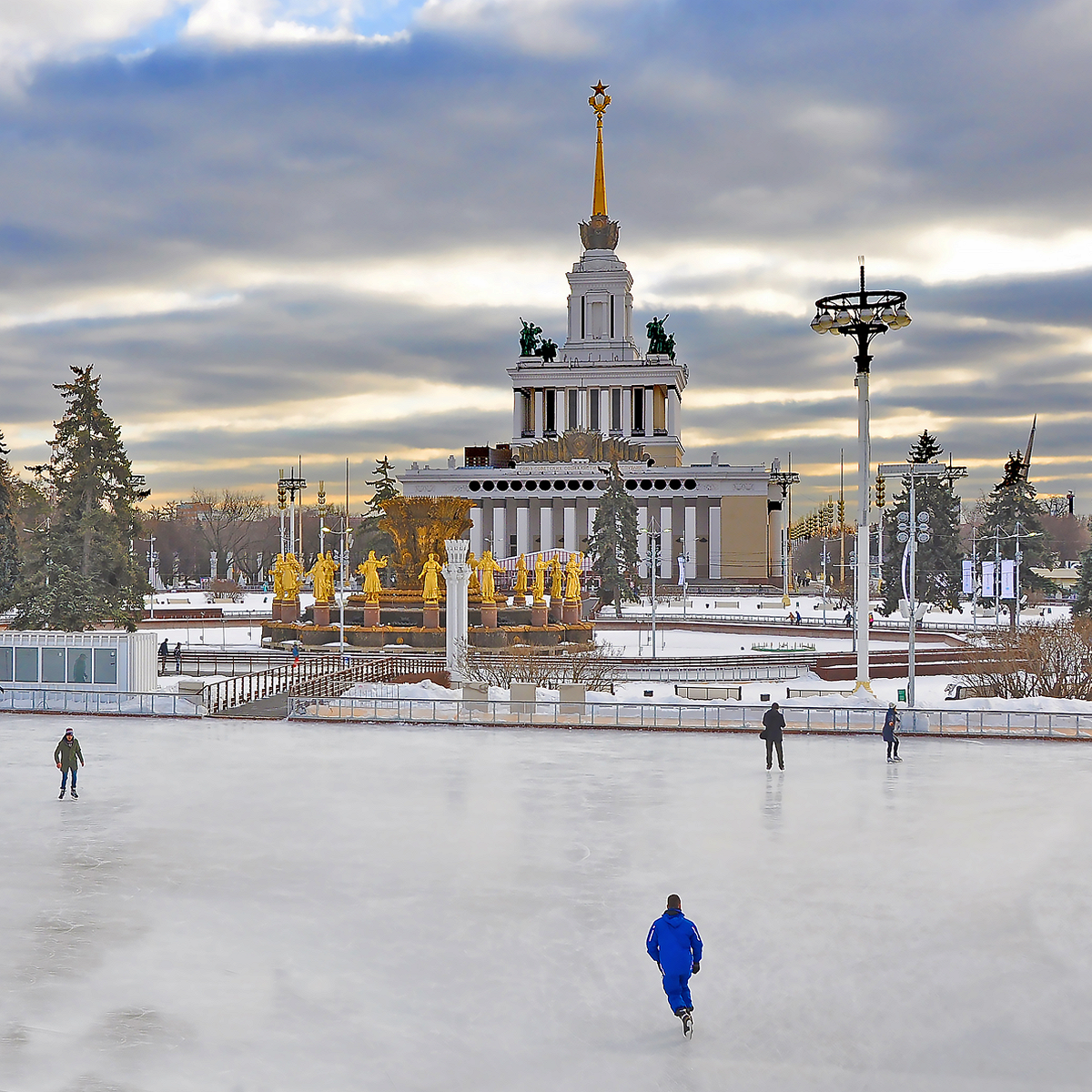 новый год рождество семья отец сын путешествие Россия зима снег дом foto de  Stock | Adobe Stock