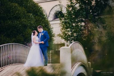 Где фотографироваться на свадьбу зимой и в дождь в Санкт-Петербурге.  Свадебный фотограф в Санкт-Петербурге Алексей Вертолетов.