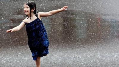 Photopodium.com - Танцы под дождем