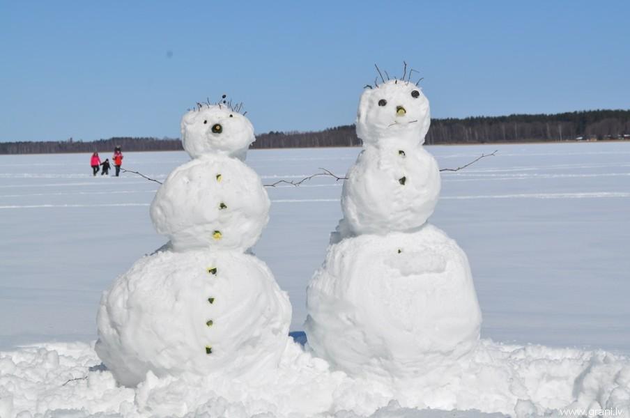 Смешные фото: снимки людей, которые побороли зиму - фото, юмор, смех,  прикол, маразм, зима, холод, мороз | Обозреватель | OBOZ.UA
