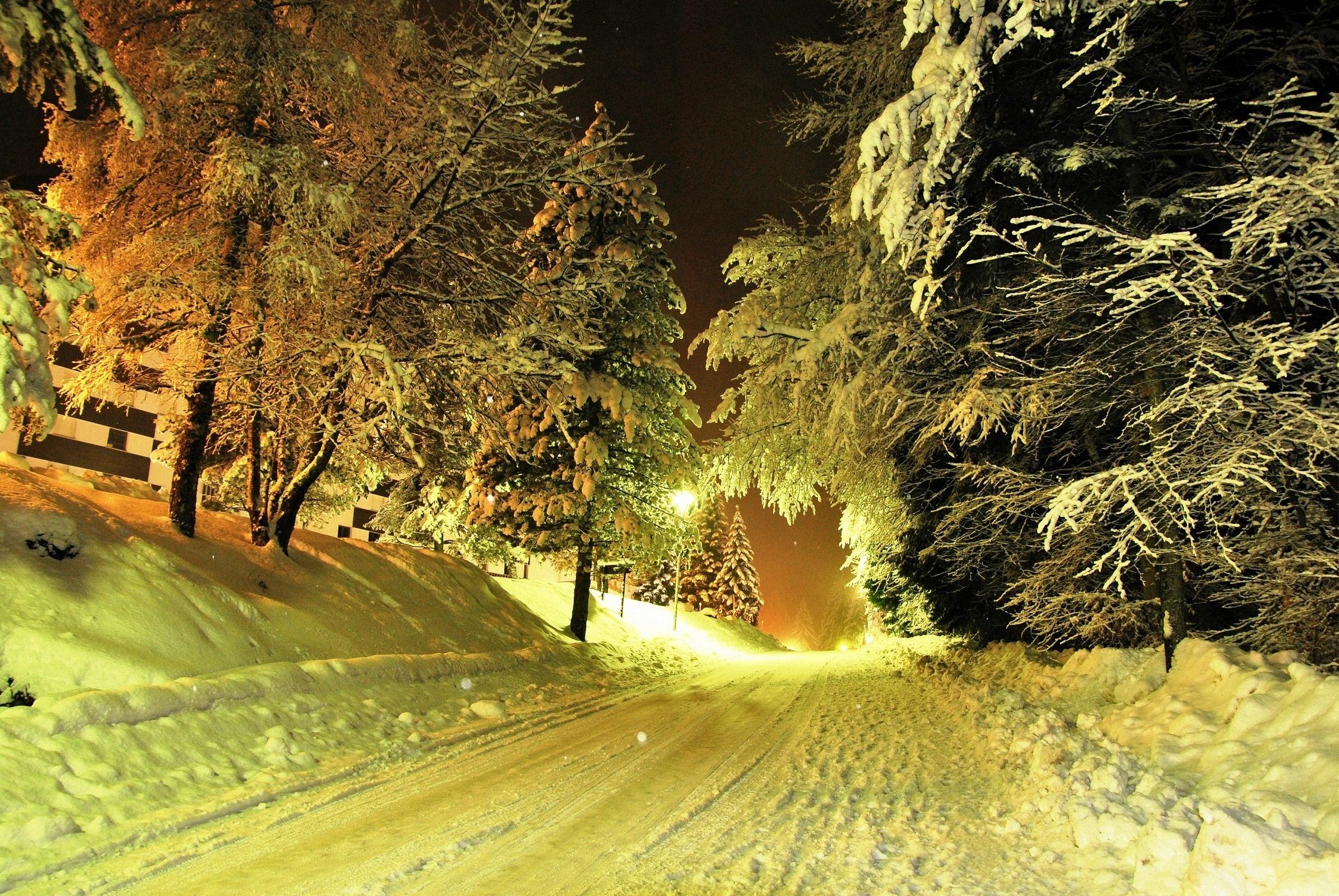Снег фонарь - фото и картинки: 139 штук