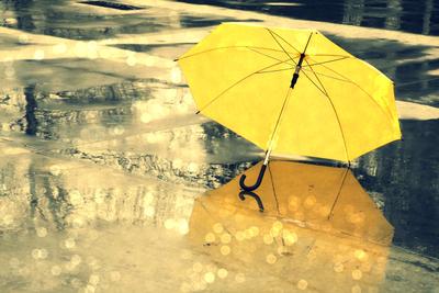 Обои силуэт, дождь, зонт, арт картинки на рабочий стол, фото скачать  бесплатно