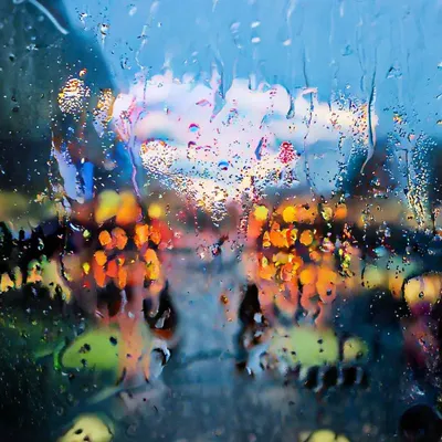 Купить картину Дождь идет в Москве от художника Островская Елена