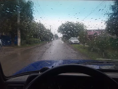 Как ездить на машине во время \"ветхозаветного потопа\"? - Quto.ru