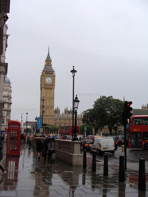 Дождь в Лондоне, реалистично, крупным…» — создано в Шедевруме