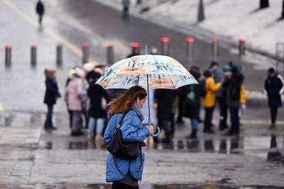 На Москву обрушился дождь – Общество – Коммерсантъ