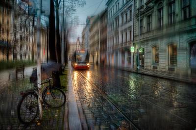 зонтик под дождем на городской улице, картинка дождя, дождь Powerpoint,  дождь фон картинки и Фото для бесплатной загрузки