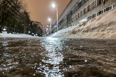 В Москве прошел первый ледяной дождь - KP.RU