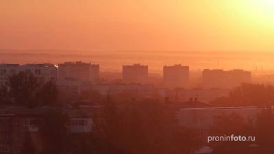 прекрасный рассвет в городе Стоковое Фото - изображение насчитывающей  желтый, улица: 226236100