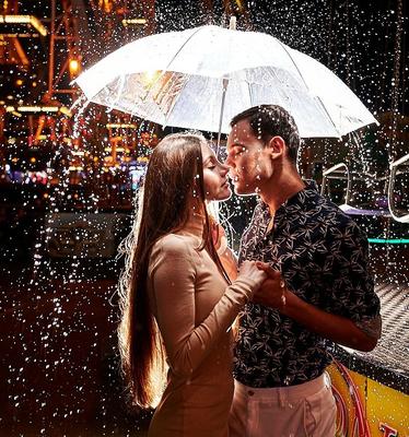 Фото влюбленных пар под дождем