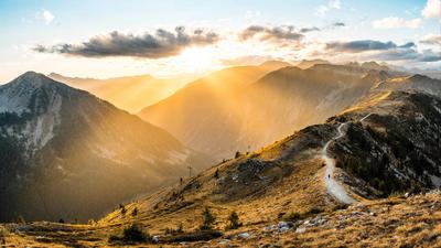 Рассвет в горах | Пикабу