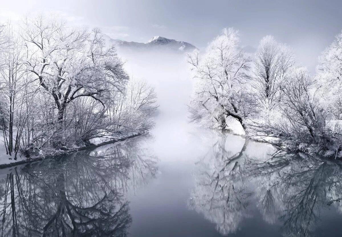 Красота зимы стоковое фото. изображение насчитывающей женщина - 35834018