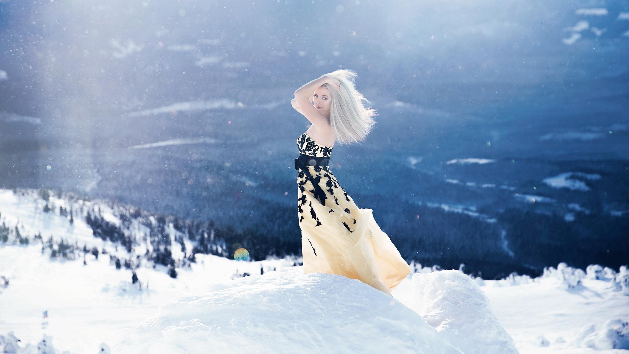 Картинки девушки со спины зима снег (62 фото) » Картинки и статусы про  окружающий мир вокруг