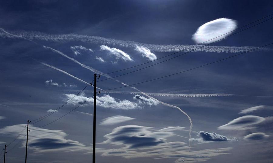 Красота неба с облаками и солнцем Стоковое Фото - изображение насчитывающей  природа, бобра: 134363892