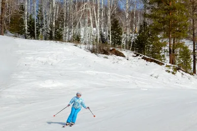 картинки : снег, зима, горнолыжный спорт, зимний вид спорта, Лыжи, обувь,  Трасса, зимние виды спорта, Лыжники, беговые лыжи, Нордические лыжи, Лыжный  альпинизм, Лыжное снаряжение, отдых на свежем воздухе, Геологическое  явление 4764x2681 - -
