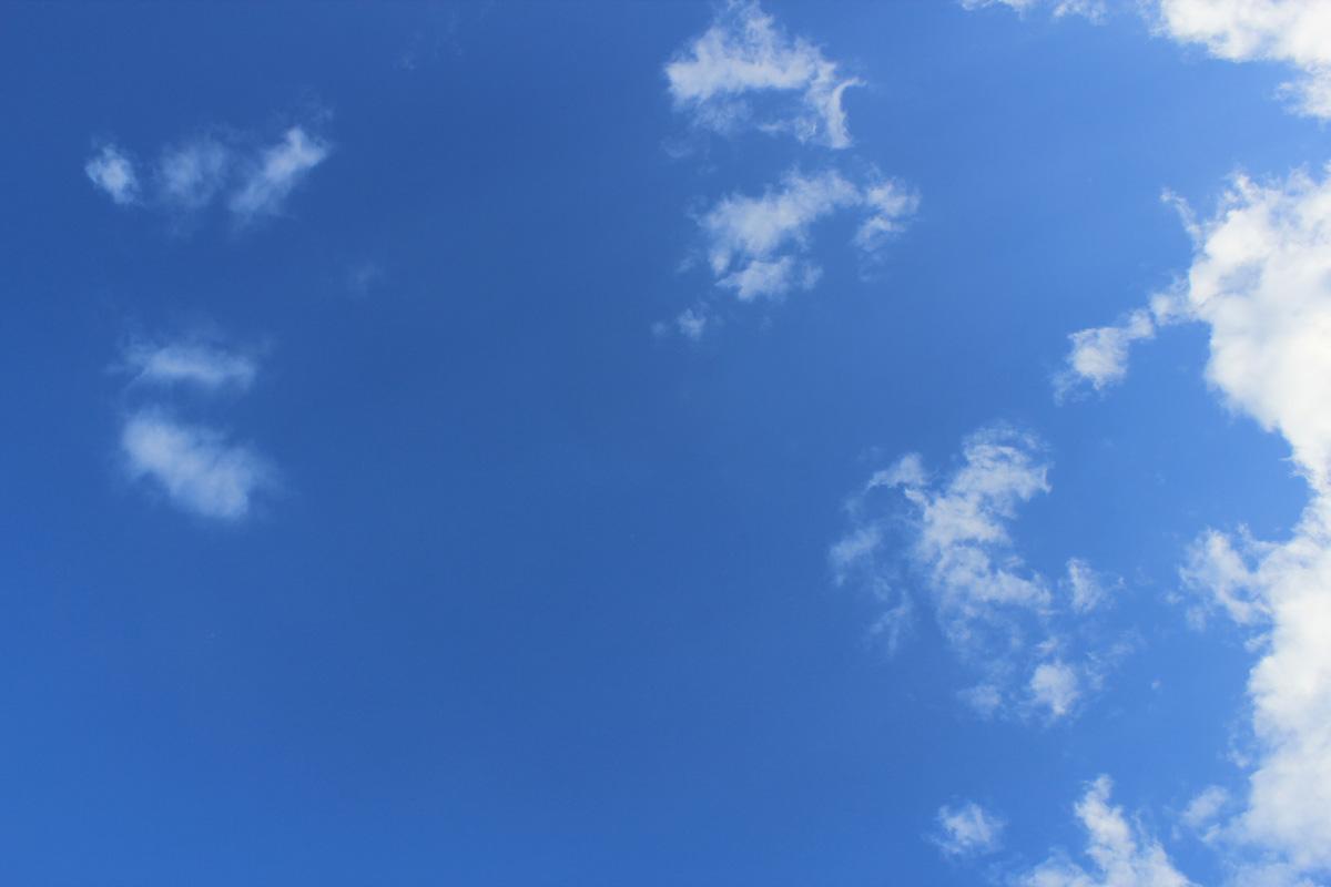 Небо облака синее небо красивое небо заставка | Живописные пейзажи,  Пейзажи, Облака