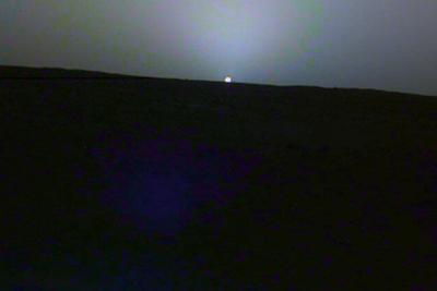 Фотофакт: как выглядят марсианские рассвет и закат