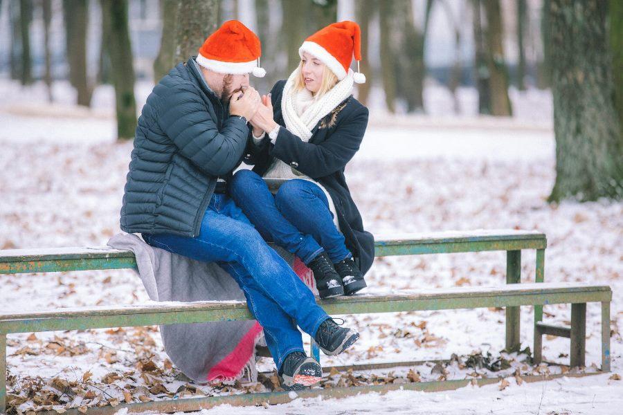 Фотосессия на День влюбленных зимой (ФОТО): создание идеальных кадров в  снежной атмосфере - trendymode.ru