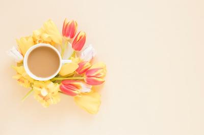 Скачать картинки Утро кофе весна, стоковые фото Утро кофе весна в хорошем  качестве | Depositphotos