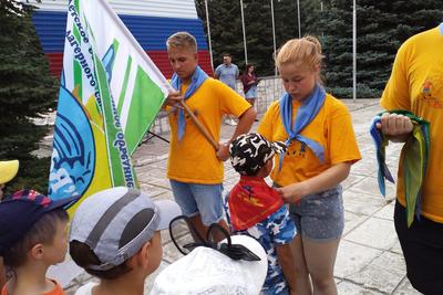 Куда отправить ребенка на летний отдых в Волгограде: обзор детских лагерей,  работающих «с пользой»
