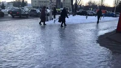 Синоптики пообещали москвичам ледяной дождь после аномального потепления |  РБК Life