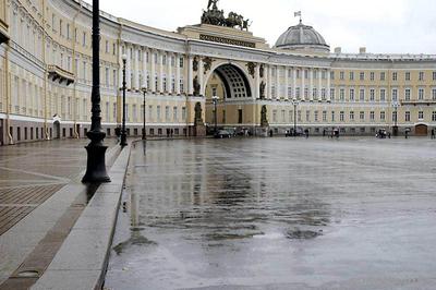 Санкт-Петербург и дождь – словно созданы друг для друга