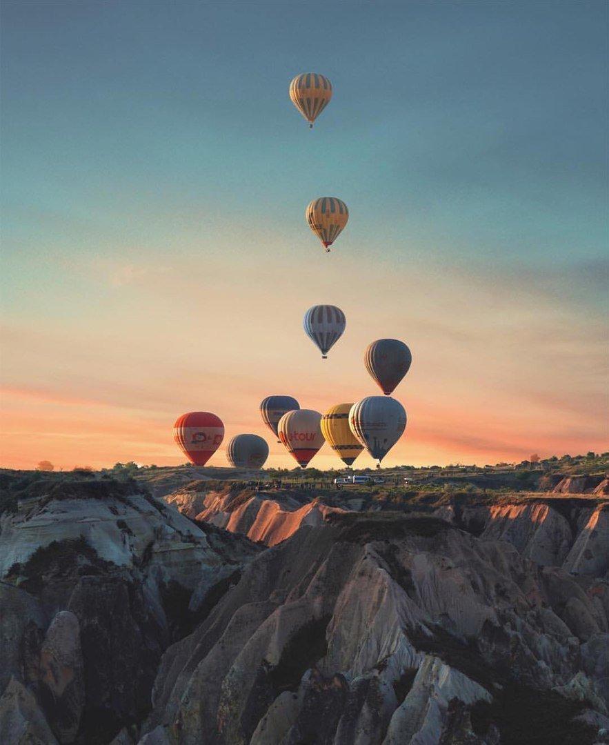 Моющиеся виниловые фотообои GrandPiK Воздушные шары в небе, 380х270 см -  купить по выгодной цене в интернет-магазине OZON (318710208)