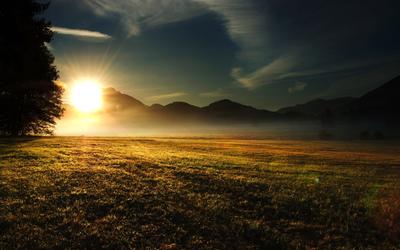 Ранний рассвет на Умбе. Фотограф Лопухов Сергей