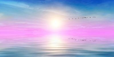 Рано Утром Восход Солнца Над Морем, Красочный Рассвет Над Морем.  Фотография, картинки, изображения и сток-фотография без роялти. Image  41642952